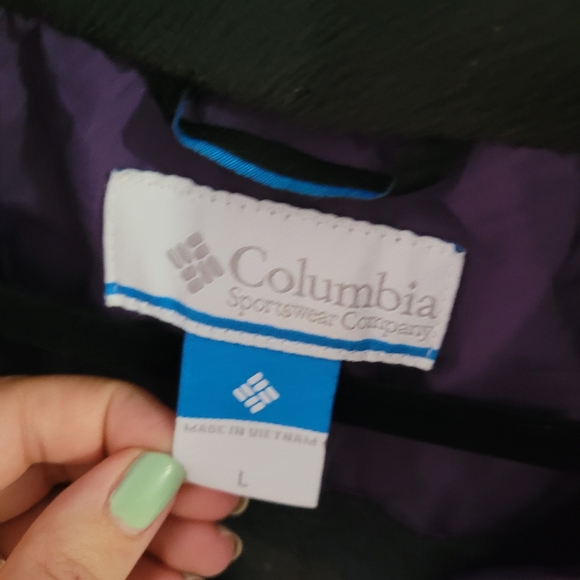 Columbia Omni-Tech Winter Jacket - Picture 4 of 4